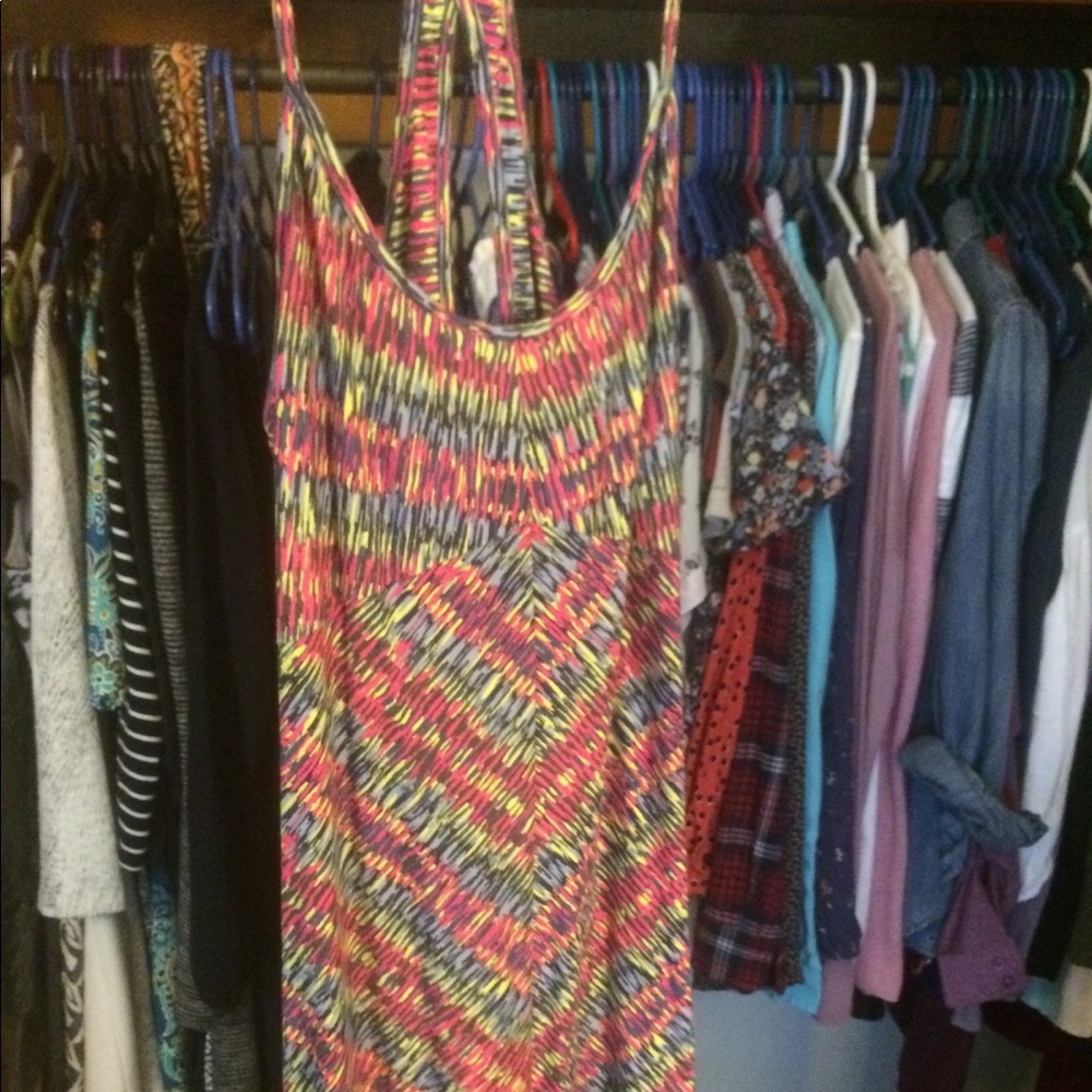 Summery, athletic dress